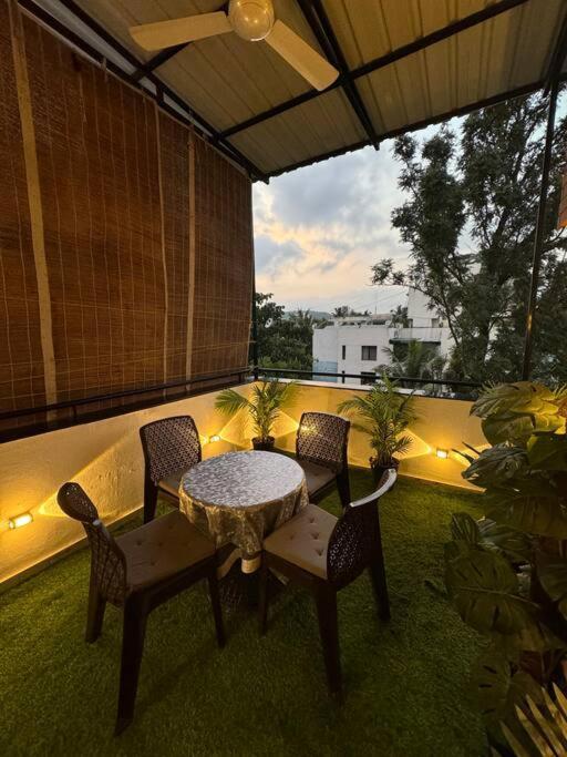 Apartment Heart Of Downtown Luxurious2bhkprabhat Rd,deccan
